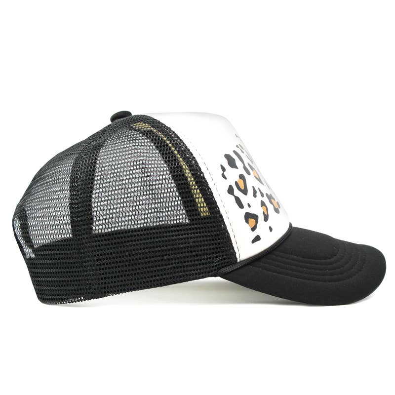 BLACK LEOPARD PRINT TRUCKER HAT: WHITE/BLACK / ONE SIZE